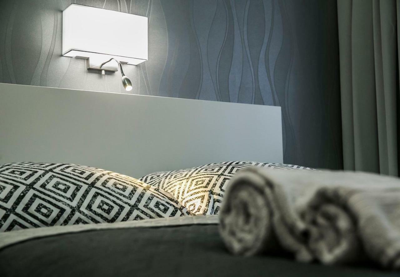 Downtown Dream Apartmans Сегед Екстер'єр фото