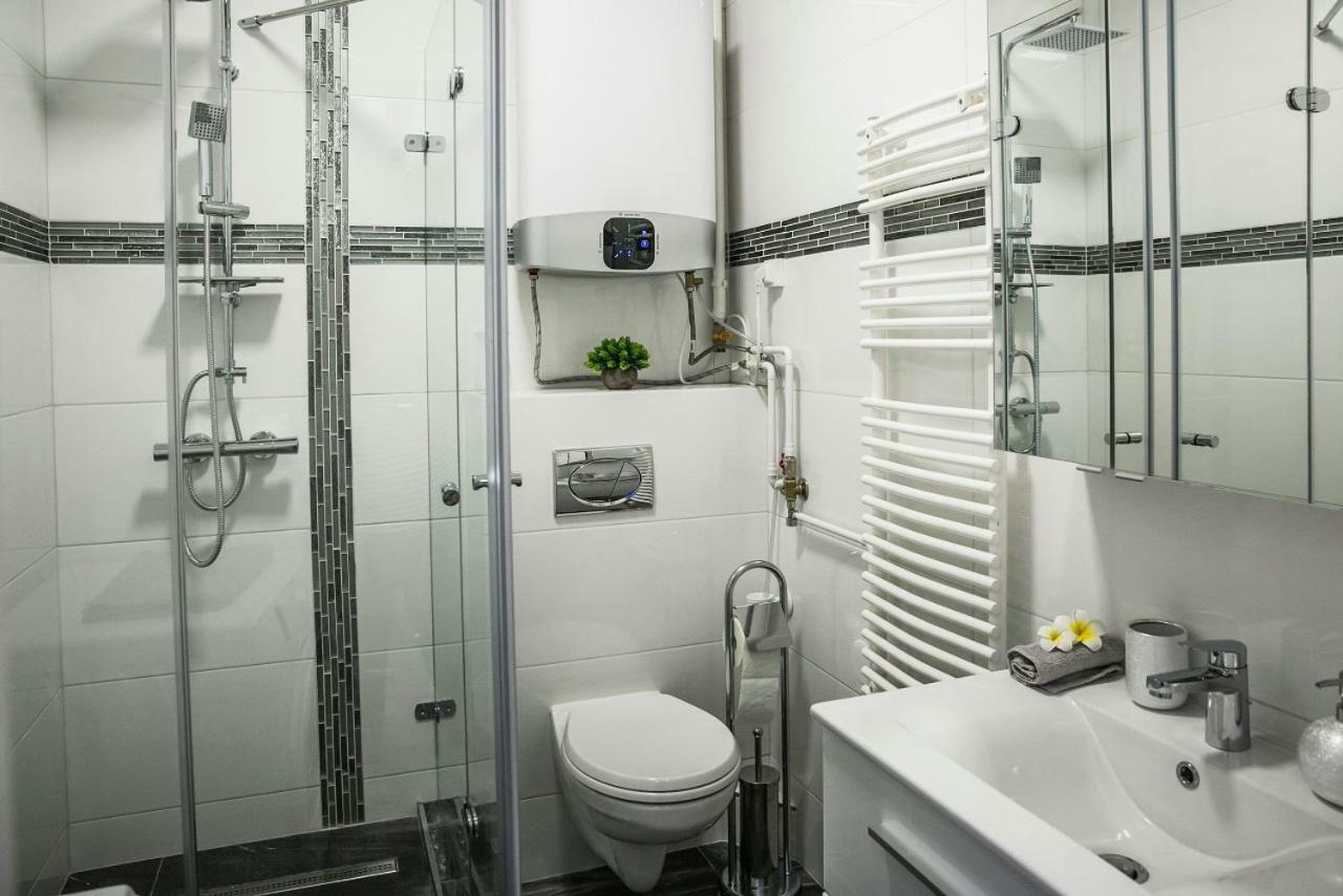 Downtown Dream Apartmans Сегед Екстер'єр фото